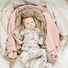 Load image into Gallery viewer, muslin swaddle blanket